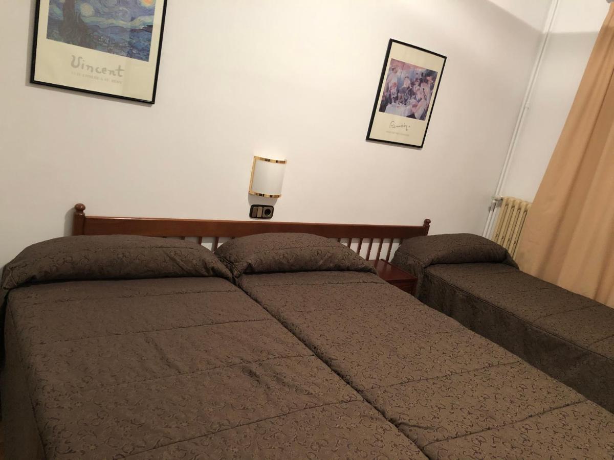 Hotel Refugi Dels Isards パス・デ・ラ・カサ エクステリア 写真