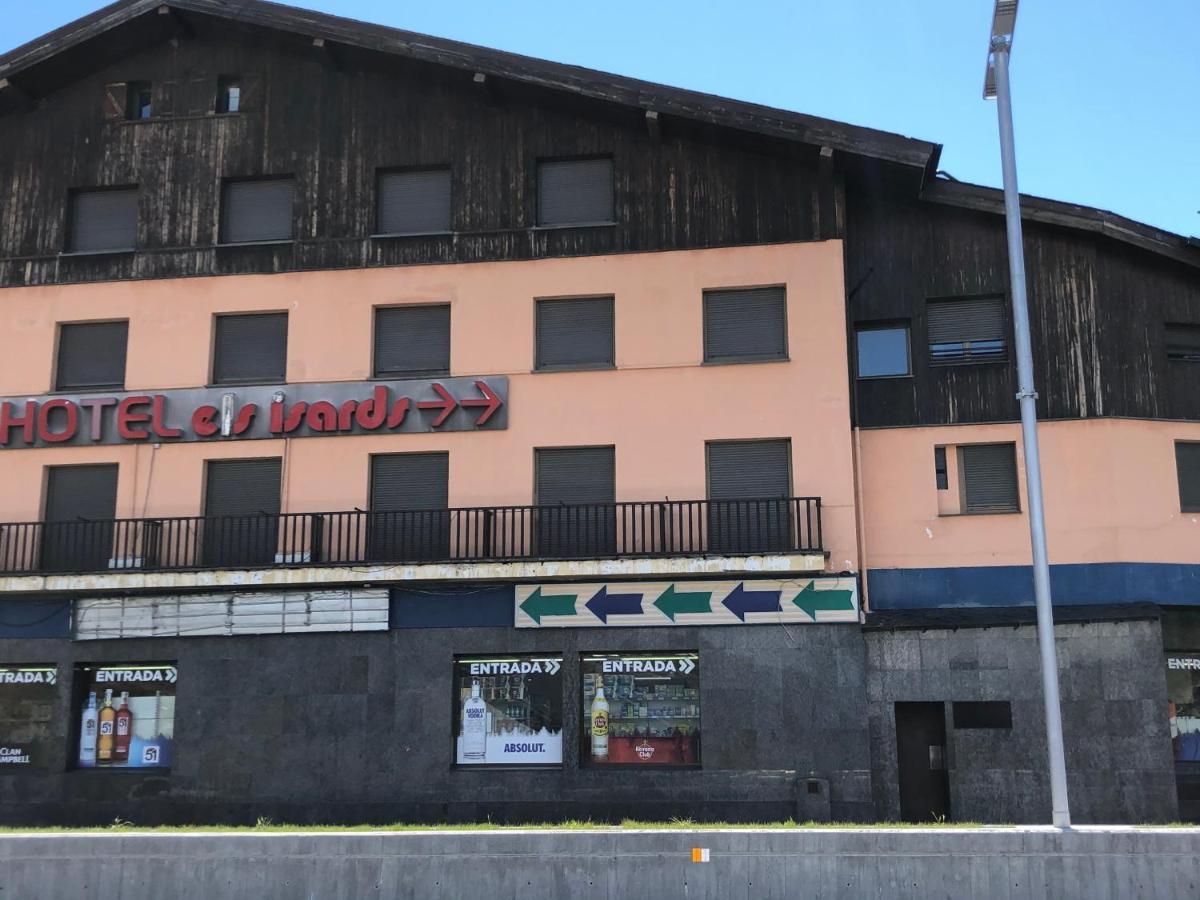 Hotel Refugi Dels Isards パス・デ・ラ・カサ エクステリア 写真