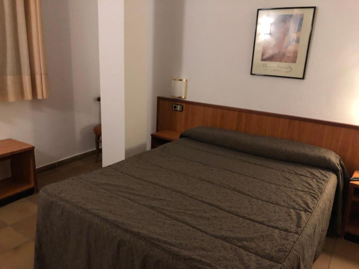 Hotel Refugi Dels Isards パス・デ・ラ・カサ エクステリア 写真
