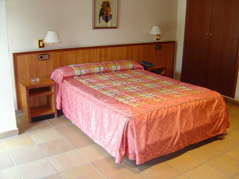 Hotel Refugi Dels Isards パス・デ・ラ・カサ エクステリア 写真